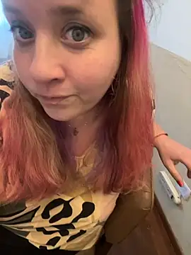 Popinasq online show from September 18, 2025, 6:55 pm