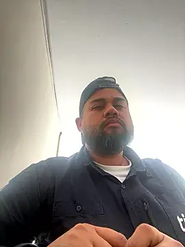 GABRIELGARCIA1313 online show from January 16, 2026, 3:49 pm