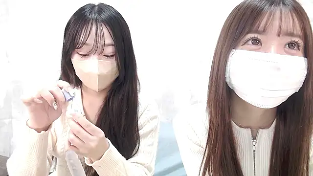 Snapshot of LOVE_MOMO_LOVE chatting on September 26, 2025, 11:17 am LOVE MOMO LOVE online show from September 26, 2025, 11:17 am