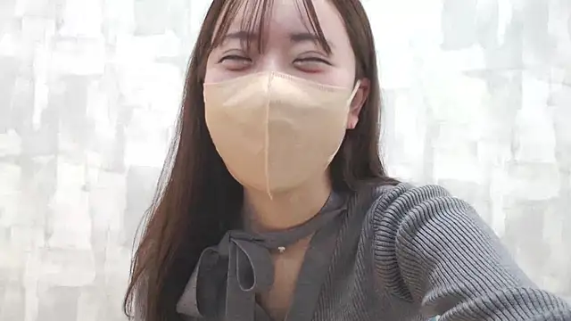 Snapshot of LOVE_MOMO_LOVE chatting on December 7, 2024, 2:52 pm LOVE MOMO LOVE online show from December 7, 2024, 2:52 pm