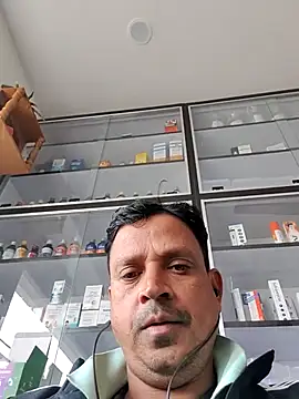 Raj1043 online show from November 28, 2025, 7:41 am