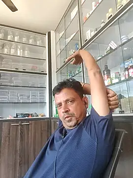 Snapshot of Raj1043 chatting on May 3, 2026, 6:51 am Raj1043 online show from May 3, 2026, 6:51 am