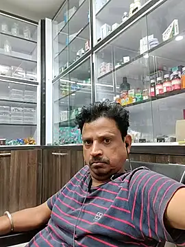 Raj1043 online show from April 1, 2026, 3:09 pm