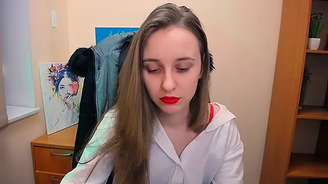 Snapshot of _Nicole_new chatting on February 18, 2025, 12:39 pm Nicole new online show from February 18, 2025, 12:39 pm