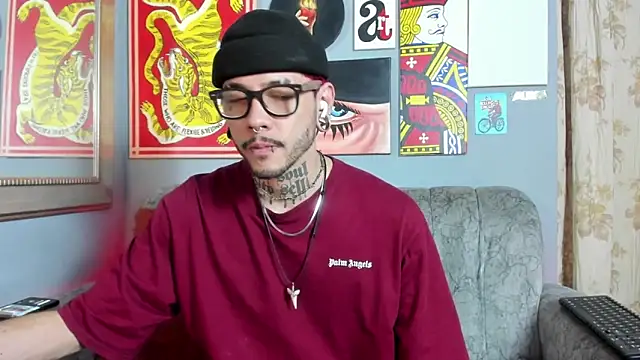 Snapshot of MurdockH chatting on October 13, 2025, 5:20 am MurdockH online show from October 13, 2025, 5:20 am