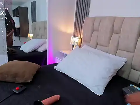 Sophie Adamss online show from April 4, 2026, 6:47 pm