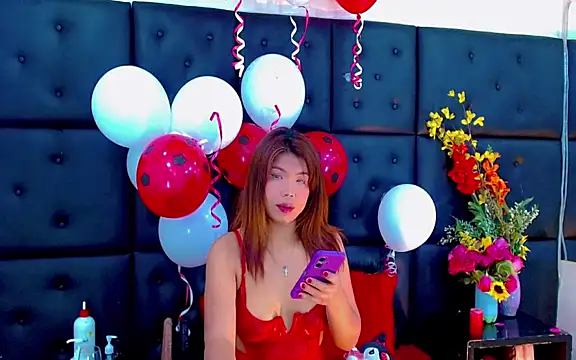 Snapshot of Isalombardi chatting on February 15, 2026, 4:13 am Isalombardi online show from February 15, 2026, 4:13 am