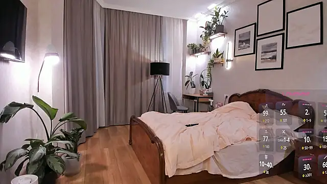 NicoleLuv online show from March 27, 2026, 4:41 pm