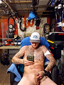 jtw14 online show from September 23, 2025, 3:35 am