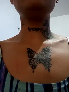 safira hot online show from November 17, 2025, 7:07 pm