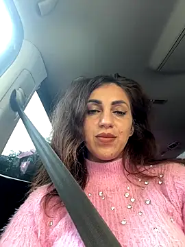 EmaSkyes online show from October 17, 2025, 6:50 am