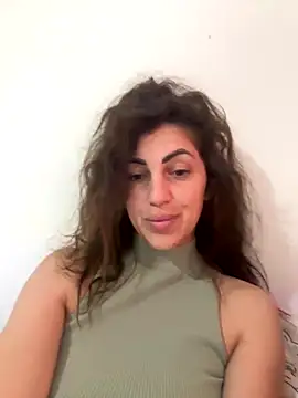 EmaSkyes online show from November 3, 2025, 6:07 am