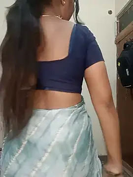 Snapshot of Miss-Riyasingh chatting on July 10, 2026, 5:57 pm Miss-Riyasingh online show from July 10, 2026, 5:57 pm
