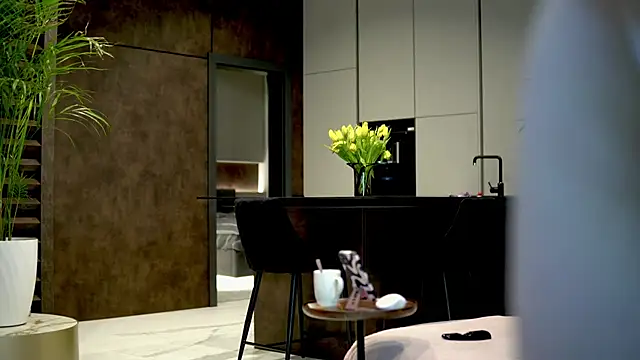 BelleSkye online show from March 11, 2025, 4:19 am