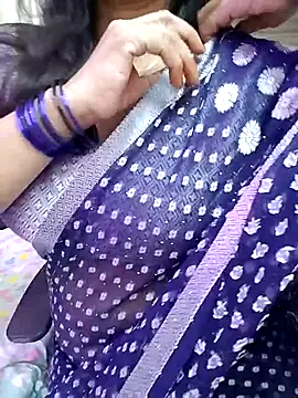 kaamuk shweta online show from November 4, 2025, 6:06 am