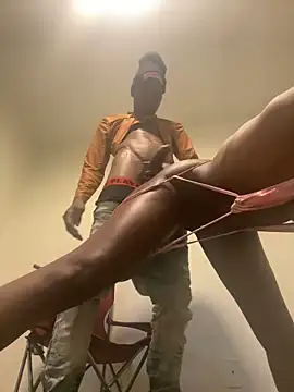 honeybrow online show from December 7, 2024, 2:52 pm