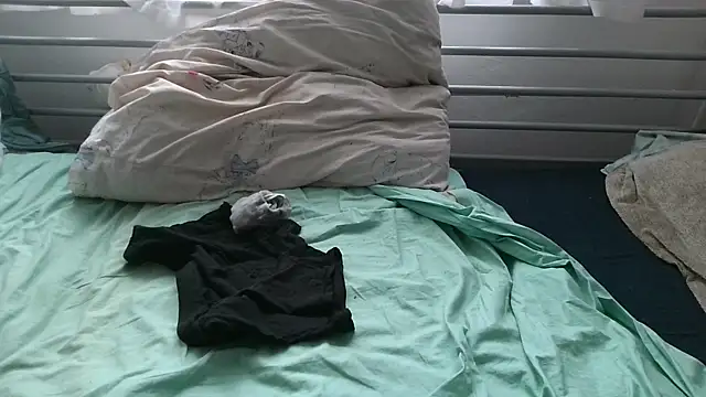 krissraw online show from January 10, 2025, 8:40 am