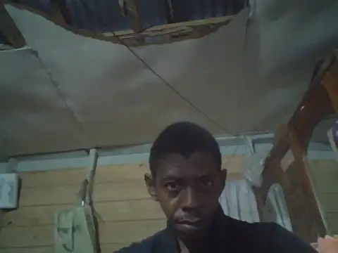 Snapshot of PELOVER chatting on June 17, 2026, 2:44 am PELOVER online show from June 17, 2026, 2:44 am