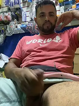 Sheik z o online show from March 18, 2025, 5:55 pm