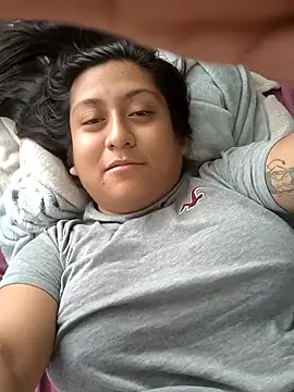 EmpaticBolillo online show from October 16, 2025, 3:09 pm