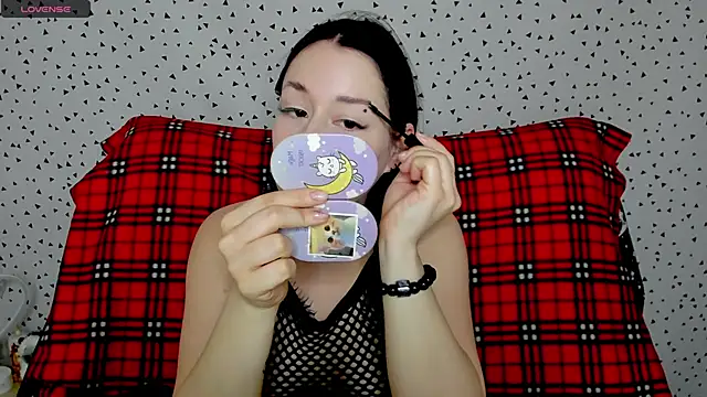 adell berry online show from March 5, 2025, 4:24 am