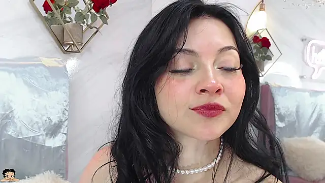 Snapshot of _Rouse_v chatting on March 22, 2025, 4:15 pm Rouse v online show from March 22, 2025, 4:15 pm