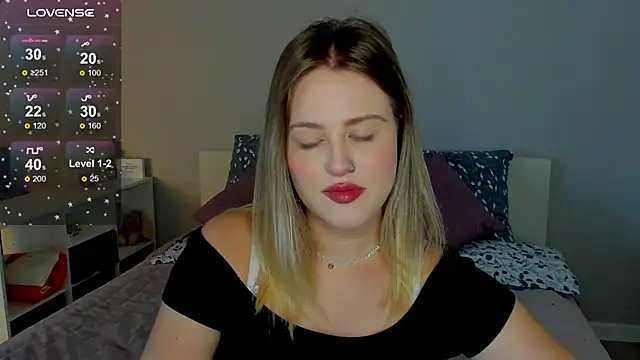  Sarah Soul  online show from September 9, 2025, 1:38 am