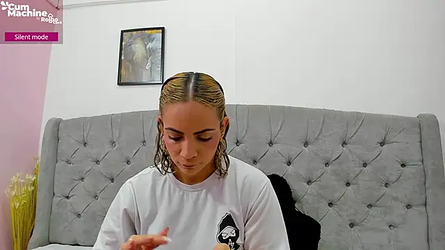 Valesskahall online show from September 19, 2025, 12:20 pm