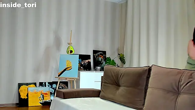 callmetori online show from March 17, 2025, 1:18 pm