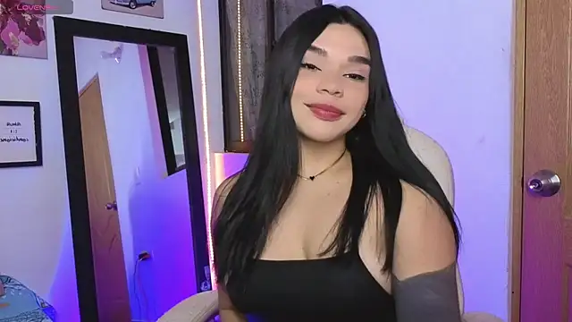 Snapshot of Veronica_111 chatting on November 8, 2025, 5:33 am Veronica 111 online show from November 8, 2025, 5:33 am