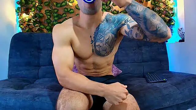 alexander collin02 online show from November 15, 2025, 12:09 pm