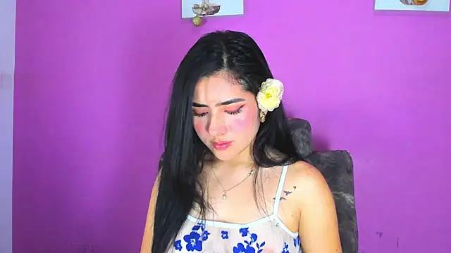 Snapshot of adara_johnson__ chatting on February 20, 2025, 11:42 am adara johnson online show from February 20, 2025, 11:42 am