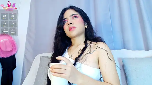 Snapshot of adara_johnson__ chatting on November 10, 2025, 11:48 am adara johnson online show from November 10, 2025, 11:48 am