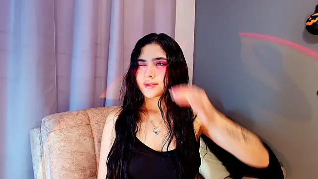 Snapshot of adara_johnson__ chatting on October 9, 2025, 11:44 am adara johnson online show from October 9, 2025, 11:44 am