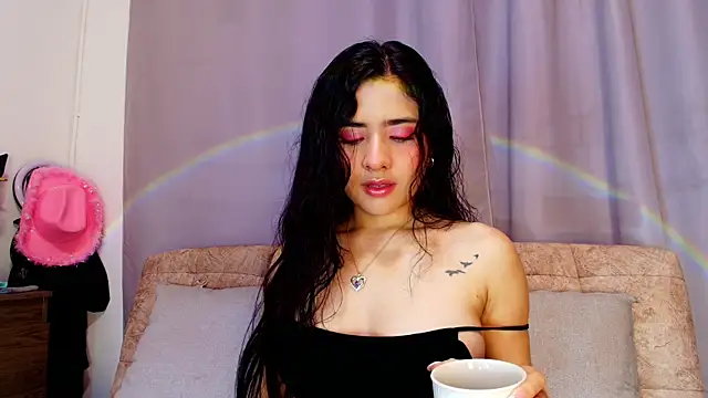 Snapshot of adara_johnson__ chatting on October 20, 2025, 11:44 am adara johnson online show from October 20, 2025, 11:44 am