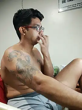 FitGeorge online show from November 15, 2025, 1:53 am