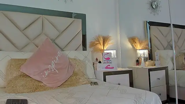 alexa tobar online show from September 10, 2025, 7:57 pm