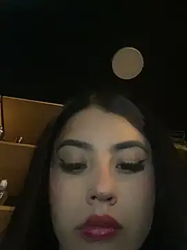 Snapshot of sophie_conor chatting on January 29, 2025, 1:48 am sophie conor online show from January 29, 2025, 1:48 am