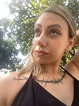 loira messi online show from February 25, 2025, 8:32 pm