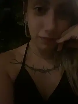 loira messi online show from March 17, 2025, 11:35 pm