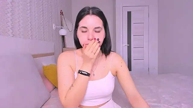 Kate Ree online show from March 21, 2025, 9:12 am