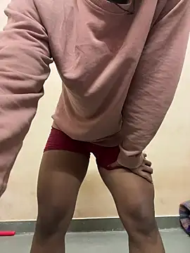 Shona5768 online show from December 20, 2025, 2:20 pm