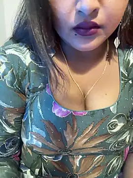 Ayesha mahi online show from April 14, 2026, 9:25 am