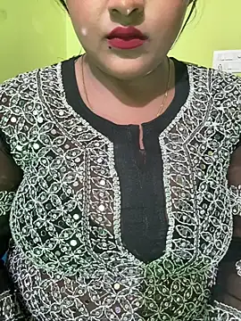Snapshot of Ayesha_mahi chatting on July 10, 2026, 9:20 am Ayesha mahi online show from July 10, 2026, 9:20 am