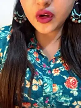 Ayesha mahi online show from November 2, 2025, 11:37 am