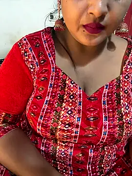 Ayesha mahi online show from November 29, 2025, 6:35 am