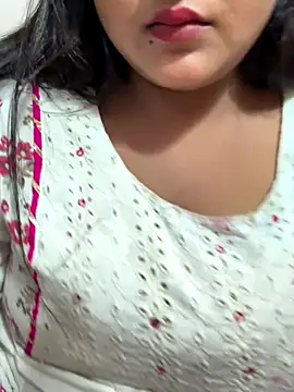 Ayesha mahi online show from September 30, 2025, 10:43 am