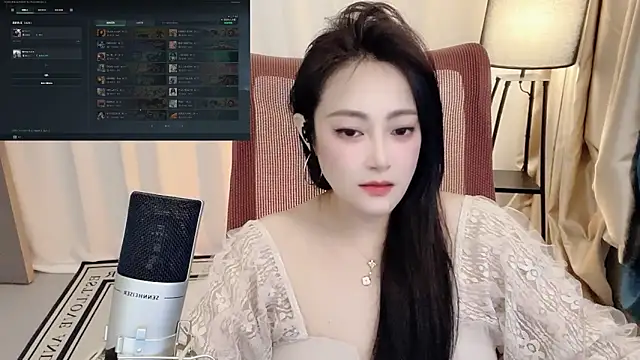 Daisy-77 online show from June 3, 2026, 1:12 pm