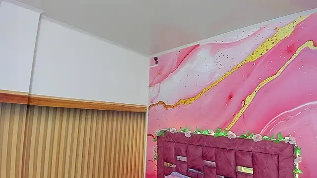 Daisy  rose online show from March 7, 2026, 2:51 am