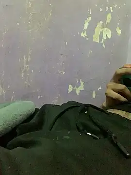 Snapshot of Sexy_king4 chatting on March 6, 2025, 5:24 am Sexy king4 online show from March 6, 2025, 5:24 am